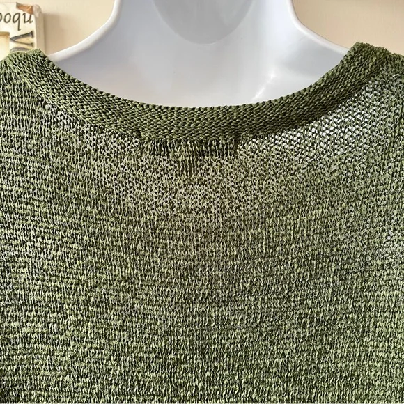 NWT WD•NY Green Short Sleeve Knit Pullover Sweater Size M - Picture 4 of 7